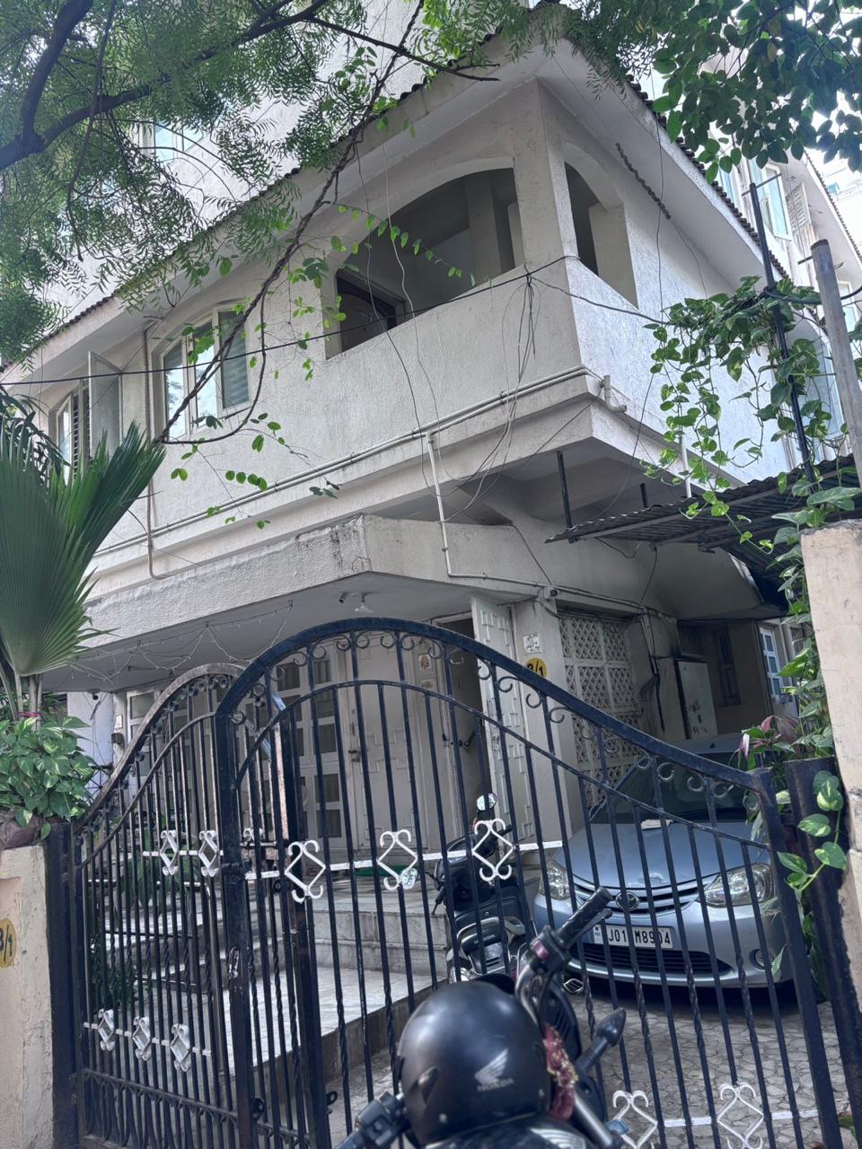 Krushna Boys PG building exterior in Patel Colony Navrangpura Ahmedabad near Lakhudi Circle